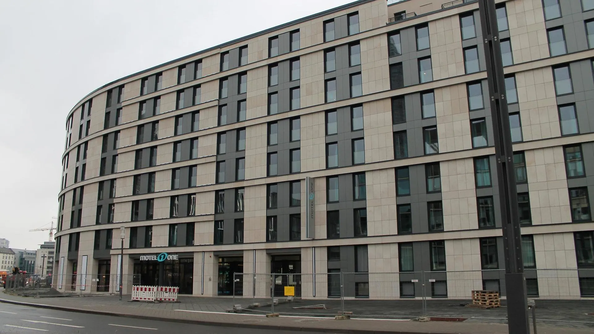 Hotel Motel One Frankfurt Messe Frankfurt am Main